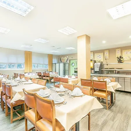 Pere D'urg 3000 Hotel Encamp