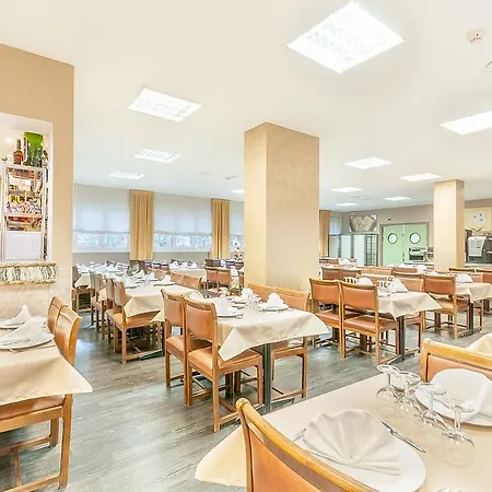 Hotel Pere D'urg 3000 3*